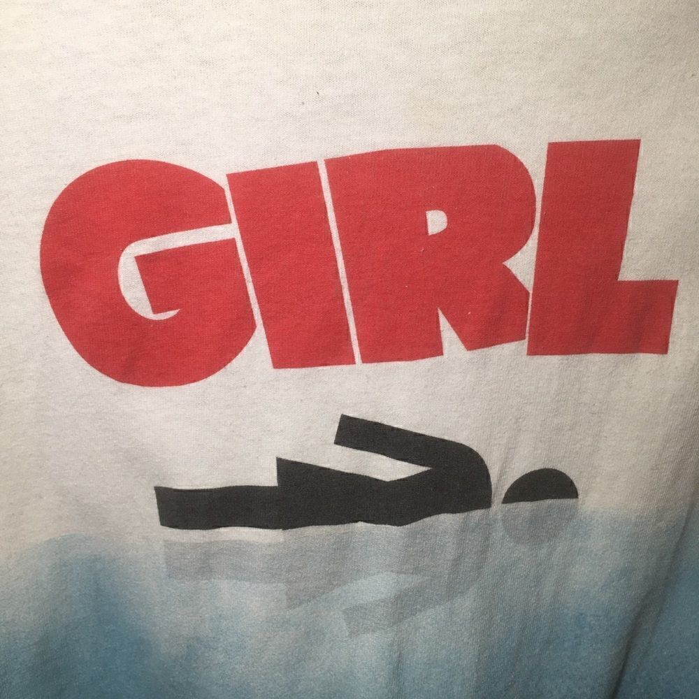 Girl Jaws Tee   - Picture 3 of 6